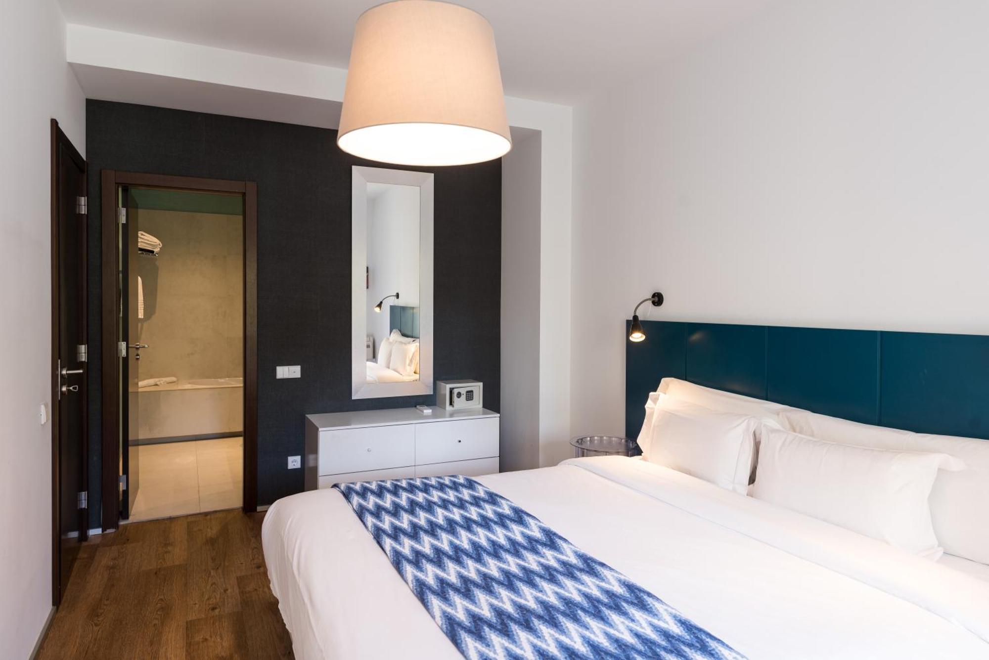 Alfama - Lisbon Lounge Suites Стая снимка
