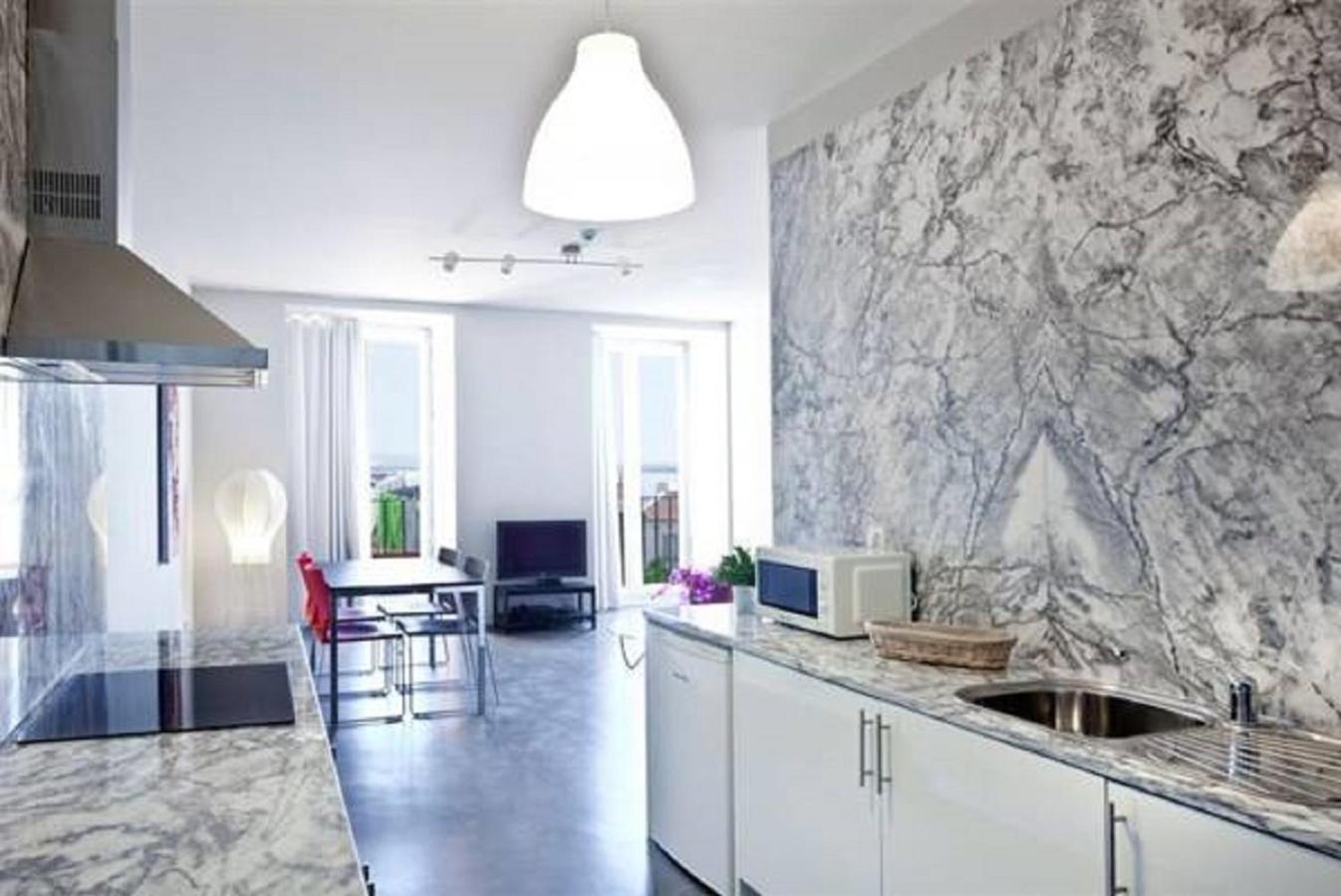 Alfama - Lisbon Lounge Suites Стая снимка