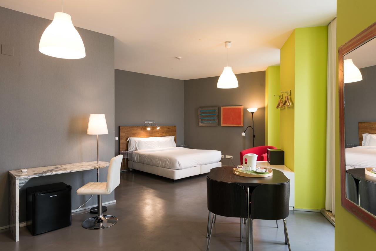 Alfama - Lisbon Lounge Suites Стая снимка